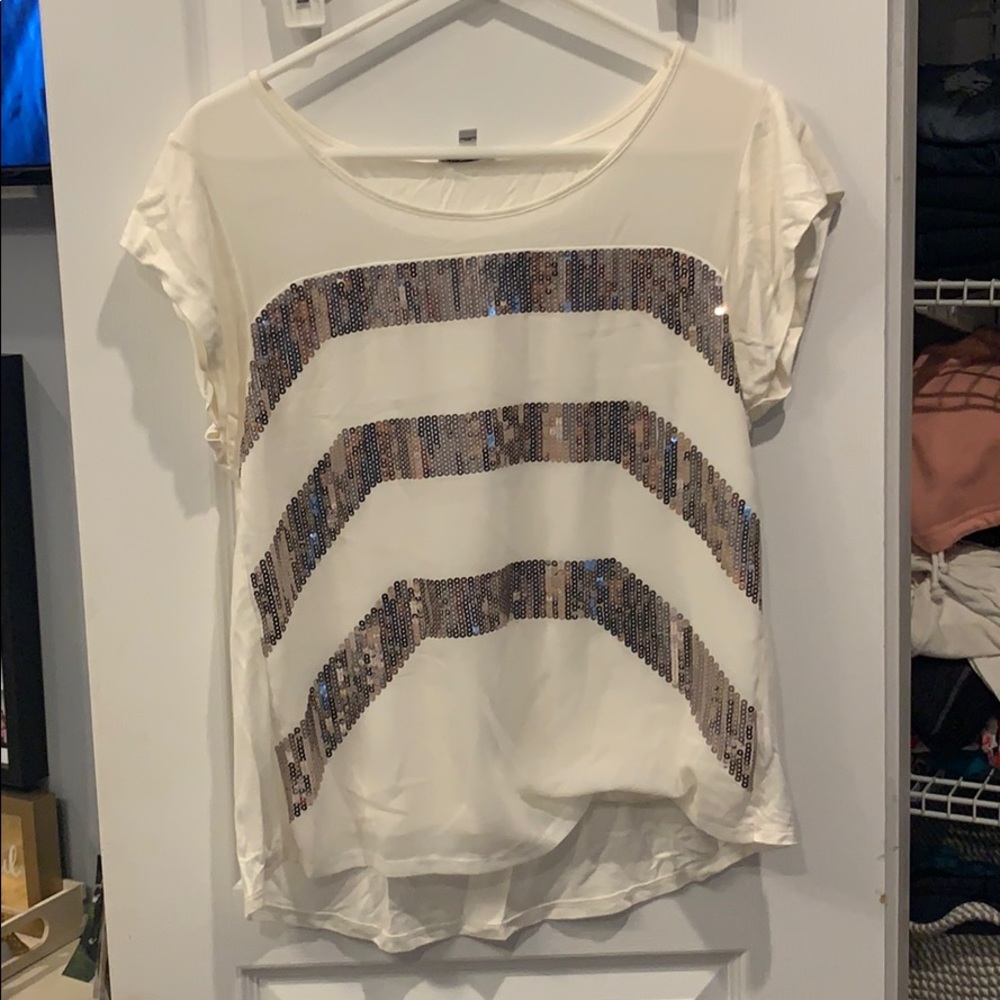 woman’s dressy shirt